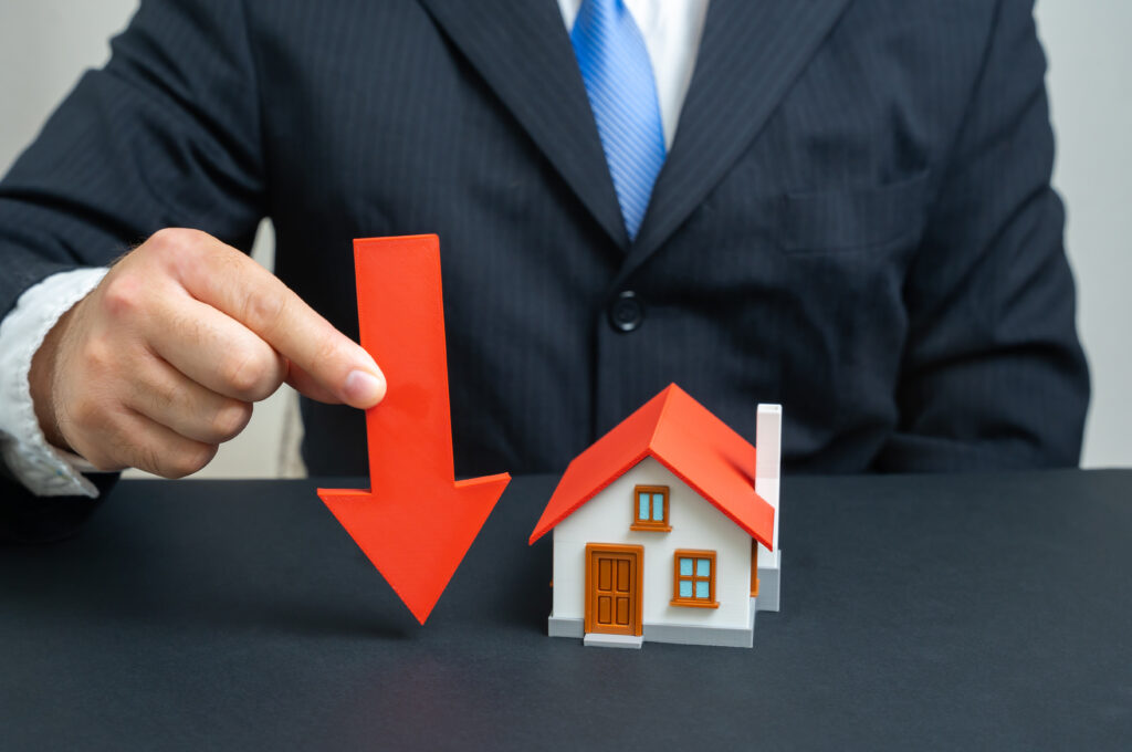 What Rising or Falling Rates Mean for Your Loan Options